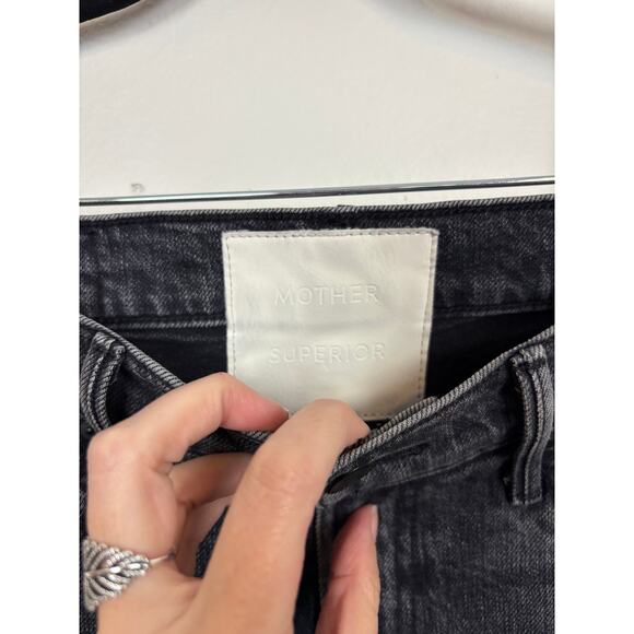 Mother High Waisted Rascal Ankle Step Fray in Roadtrip Renegade 25 - Picture 6 of 7